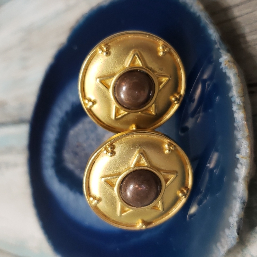 Vintage Liz Claiborne Earrings.